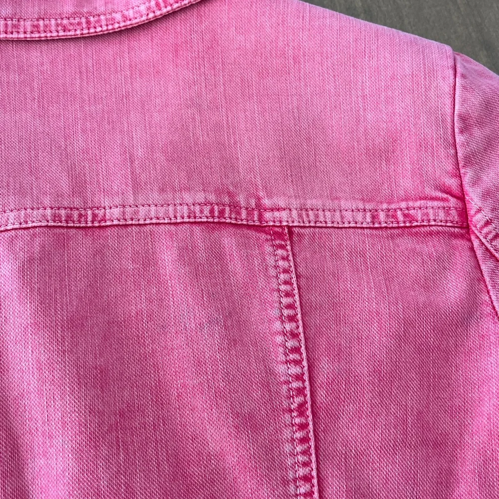 Distressed Faded Red Jean Jacket - Picture 9 of 11